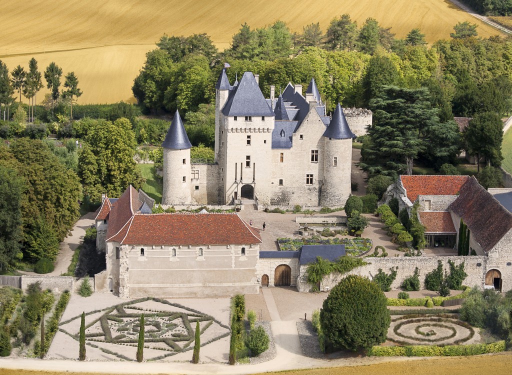 Chateau du Rivau vue aerienne