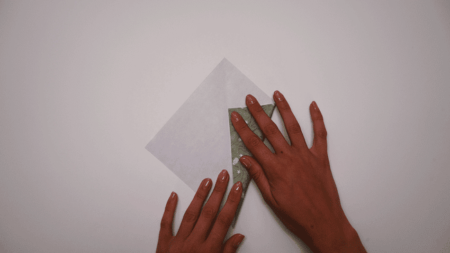 Comment faire une étoile de Noël en origami ? - MaFamilleZen