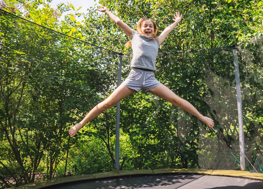 trampoline exterieur enfant